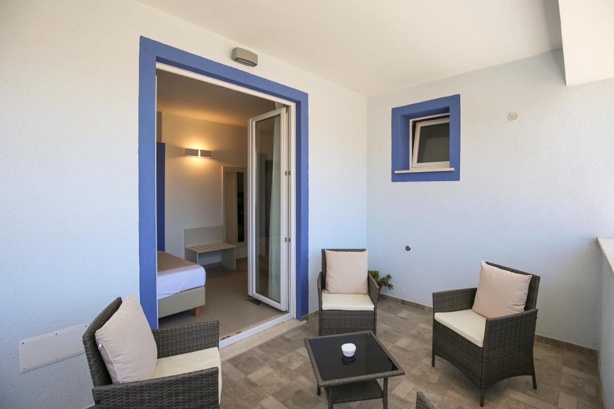 The Square Castelsardo Hotel Bagian luar foto