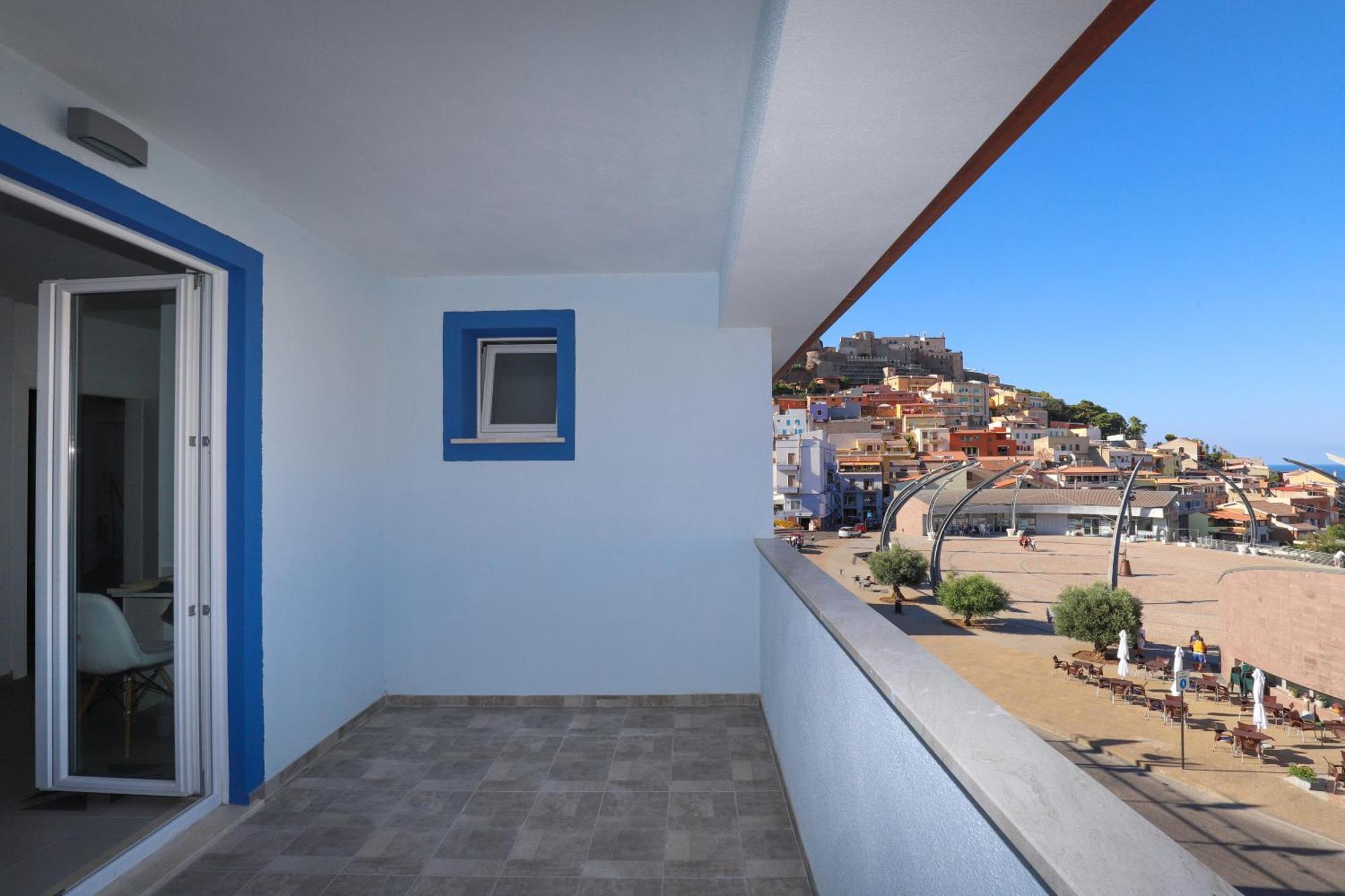 The Square Castelsardo Hotel Bagian luar foto
